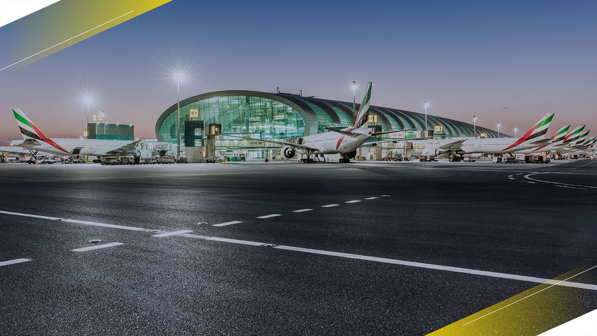 العمل في مطارات دبي